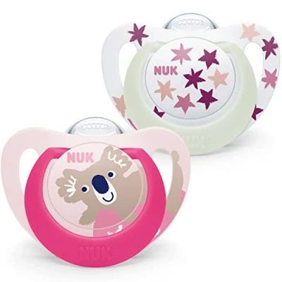 Afbeelding van NUK Star Baby Dummy 18 36 maanden Dag &amp; Nachtfopspenen BPA vrije siliconen roze koala 2 tellen