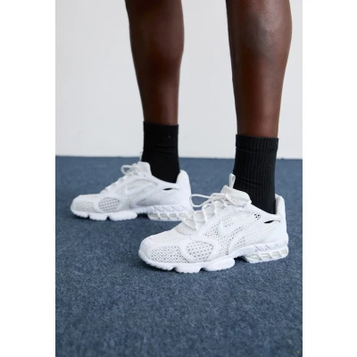 Afbeelding van NIKE Air Zoom Spiridon Cage 2 Herensneakers, 42,5 EU, wit en zwart., 42.5 EU