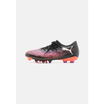 Afbeelding van Puma Future 8 Match LOW FG/AG Voetbalschoenen met kunststof noppen, Heren, Maat: 39, Black/white/glowing red Textiel/ synthetisch