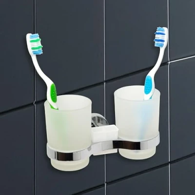 Afbeelding van IPEA Wandgemonteerde tandenborstelhouder met dubbele bekers, geen boren nodig, modern design, elegante en tandpasta voor wandmontage, lijmen in de badkamer, douche, verchroomde