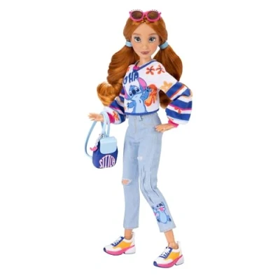 Afbeelding van Disney ILY 4ever Modepoppen steken met rood haar 29,2 cm lang 13 punten van articulatie, twee complete mix en match outfits glinsterende Mickey Ring voor jou!