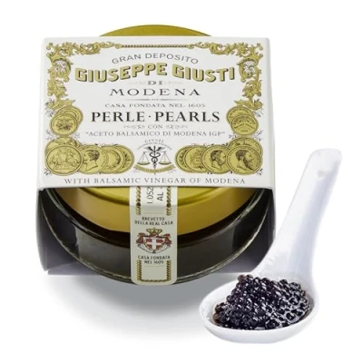 Afbeelding van Giusti Black Pearls of Balsamic Vinegar Modena PGI 50gr