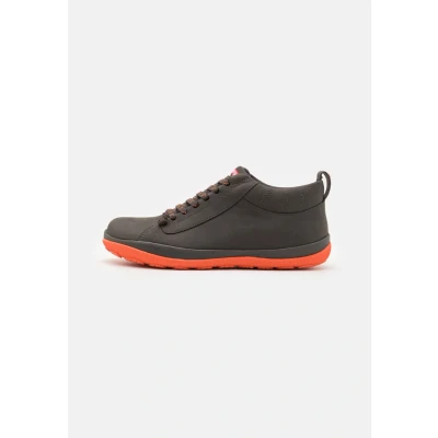 Afbeelding van Camper Peu Pista Gm K300285 enkellaars voor heren, grijs 040, 40 EU