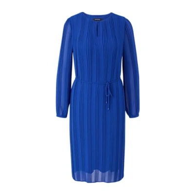 Afbeelding van comma jurk met textuur blauw