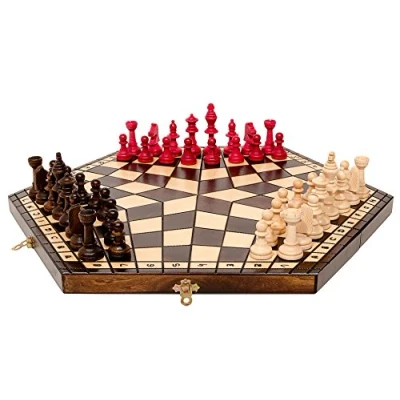 Afbeelding van Master of Chess Schaakbord in Hout voor 3 Personen 40 x 35 cm Handgemaakt Groot Draagbaar Opvouwbare Schaakset Kinderen en Volwassenen
