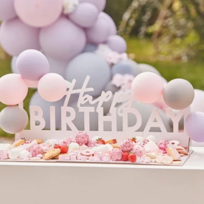 Afbeelding van Hapjesplank Happy Birthday