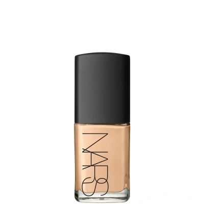 Afbeelding van NARS Sheer Glow Foundation Patagonia 30 ml