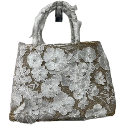Afbeelding van HS Straw Shopper met Borduurbloemen &amp; Witte Voering Limited Edition