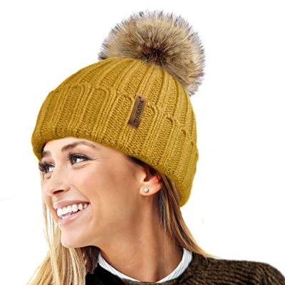 Afbeelding van TOSKATOK® Warme wintermuts voor dames, wollige gebreide muts met afneembare dikke pompon van imitatiebont, Mosterd, One size