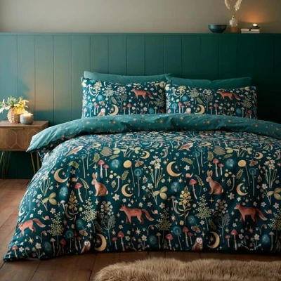Afbeelding van Catherine Lansfield Enchanted Twilight omkeerbare tweepersoons dekbedovertrekset met kussenslopen, bosgroen
