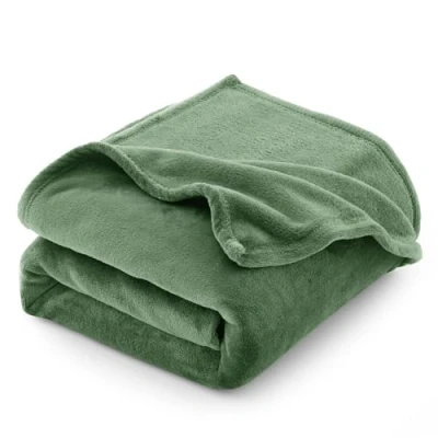 Afbeelding van CozyLux Fleecedeken, flanel, 220 x 240 cm, deken voor tweepersoonsbed, grote maat, bankovertrek, warm en zacht, van pluche, groen