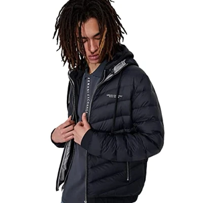 Afbeelding van Armani Exchange heren Gewatteerd jack met donsvulling en ritszakken in de kleur Donkerblauw, maat: M
