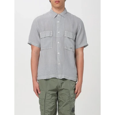 Afbeelding van Short Sleeve Shirt with Front Pockets and Button Closure Grey