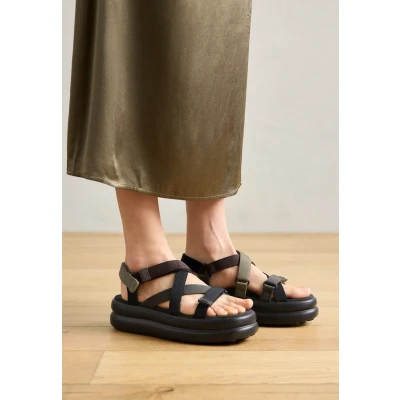 Afbeelding van Camper Flota UP Sandalen met plateauzool, Dames, Maat: 38, Black Polyester