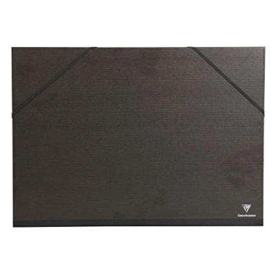 Afbeelding van Clairefontaine Ref 44800C Kraft Art Folder A3+ maat, elastische bandjes sluiting, wit papier voering, zuurvrij geschikt voor het vervoeren van kunstwerken zwart