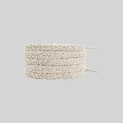 Afbeelding van Hypedpair Fluffy veters Dun 140CM Beige Off White Laces Pluche