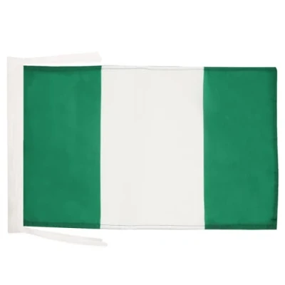 Afbeelding van Nigeriaanse vlag 45x30 cm koorden SMALL vlaggen 30 x 45 Banier 18x12 in hoge kwaliteit AZ FLAG