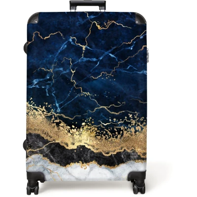 Afbeelding van NoBoringSuitcases.com® Koffer groot Reiskoffer lichtgewicht Marmer Wit Goud Luxe Marmerlook Rolkoffer met 4 wielen Grote trolley XL 98 liter bagage