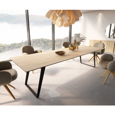 Afbeelding van Eetkamertafel Edge keramiek Laminam® Sabbia eiken kleur 300x100 metaal schuin zwart