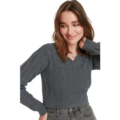 Afbeelding van Trendyol Antraciet Gebreide Trui Met Crop Detail Twoaw23Kz00804