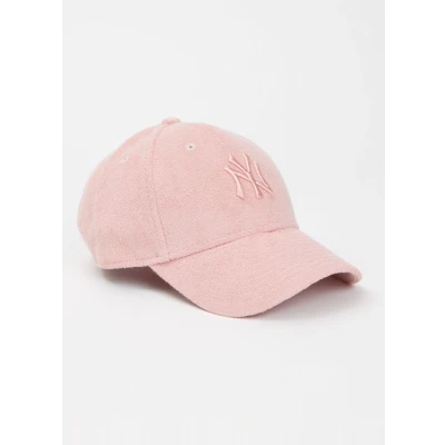 Afbeelding van New Era Kids Pet van badstof met logoborduring in de kleur Abrikoos, maat: 4 6 jaar