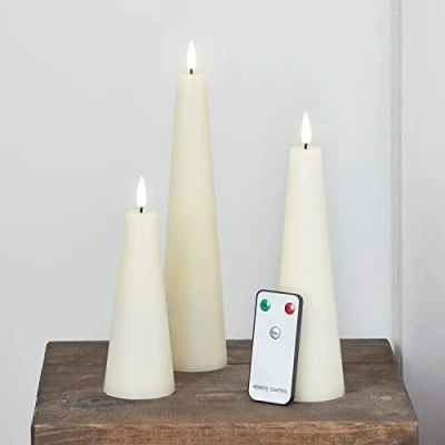 Afbeelding van Lights4fun TruGlow® Led kaarsen van echte was, met afstandsbediening en timer, piramidevorm, kegelvorm, werkt op batterijen
