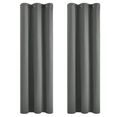 Afbeelding van Deconovo Gordijnen Verduisterend Lichtgrijs voor Slaapkamer, Woonkamer, Ondoorzichtige met Ringen, 107x242 cm (B x H), 2 stuks
