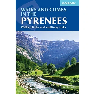 Afbeelding van Walks and climbs in the pyrenees: Walks, multi day treks
