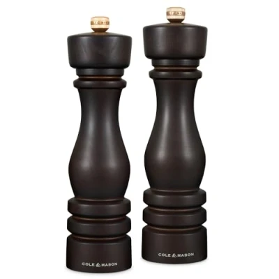 Afbeelding van Cole &amp; Mason H233020 Londen Chocolade Hout Zout en Peper Molen Set, 220mm, Precision+ Carbon/Keramische Mechanismen, Grinders met Verstelbare Slijpen, Beukenhout, Gift Set