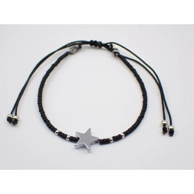 Afbeelding van Armband Miyuki glanzendzwart met symbool lucky star