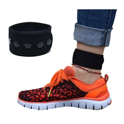 Afbeelding van Wommty Nieuwe Versie Verstelbare Arm &amp; Enkel Knop Polsband Bandjes met Mesh Pouch voor FitBit ONE/FitBit Flex 2/ Alta/Alta HR/Fitbit Rits/Fitbit Charge Garmin Vivofit/ 2/3/ 4/ JR (27,9 cm)