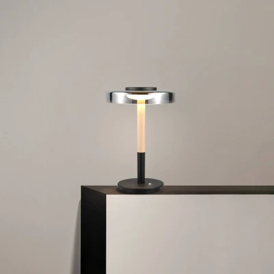 Afbeelding van Trio Led tafellamp Celeste smoke glas 554910132