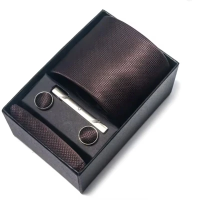Afbeelding van Actie4you® Luxe Stropdas Set Met Manchetknopen en Pochet Dasspeld Geschenkdoos 4 Delig Bruin