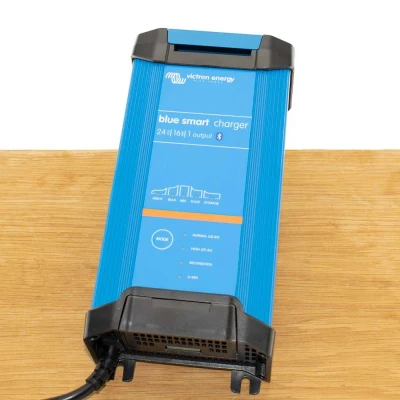 Afbeelding van Blue smart ip22 charger 24/16 (1) acculader boot