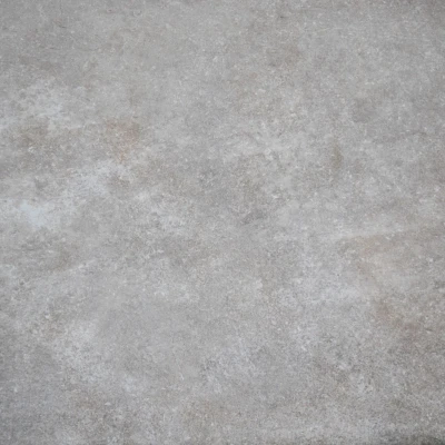 Afbeelding van Michel Oprey &amp; Beisterveld Keramische Tegel Premium Line 60x90x2 Cm French vintage Greige Tumbled tuintegel met een vleugje charme