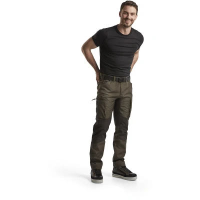 Afbeelding van Blåkläder Werkbroek unite kort zomer model stretch zwart groen, maat XS, Geschikt voor Veehouderij