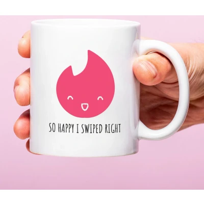 Afbeelding van Mok Happy I Swiped Right van Ditverzinjeniet