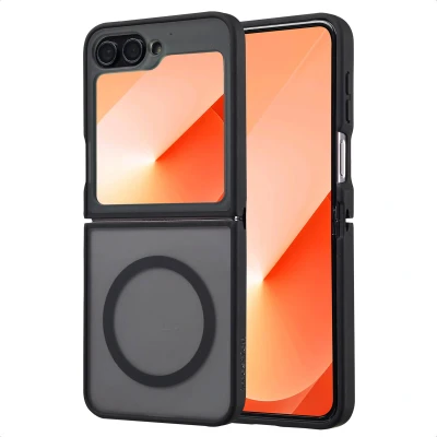 Afbeelding van imoshion Hoesje Geschikt voor Samsung Galaxy Z Flip 6 Color Guard Backcover MagSafe Zwart