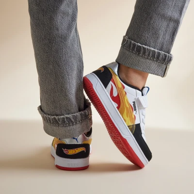 Afbeelding van Puma Caven 2.0 Hot Wheels Sneakers zwart Kids Maat 33