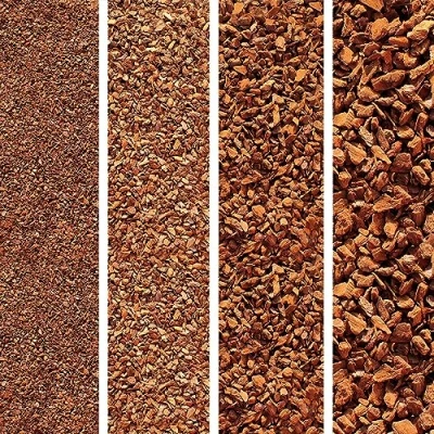 Afbeelding van Terra Discount Premium pijnboom 60 liter fijn, medium, grof of extra pijnschors: de bijzondere schors pijnboomschors als decoratieve vloerbedekking (grof (korrel 10 25 mm))