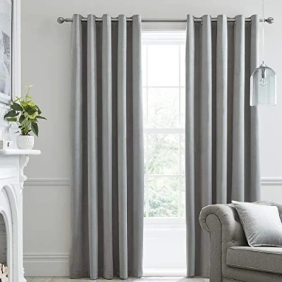 Afbeelding van Laurence Llewelyn Bowen Montrose Blackout, 117 x 137 cm (b l) (117 137cm), fluwelen woon en slaapkamer, thermogordijnen, suède, zilver/lichtgrijs