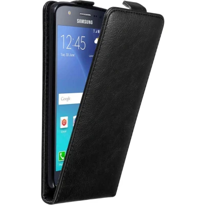 Afbeelding van Cadorabo Hoesje geschikt voor Samsung Galaxy J5 2015 in ZWARTE NACHT Beschermhoes Flip Case Cover magnetische sluiting