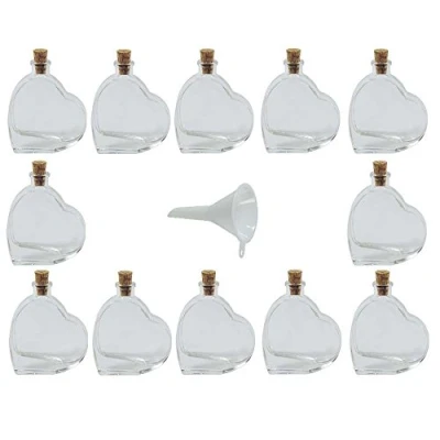 Afbeelding van Viva Haushaltswaren 12 x mini glazen flesjes in hartvorm 50 ml, set met kurksluiting als gastgeschenk, likeurflessen, oliefles enz. te gebruiken (incl. trechter Ø 5 cm).