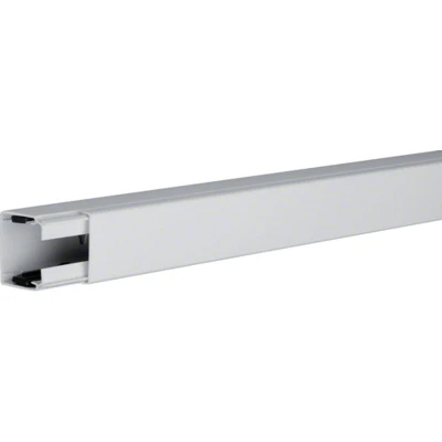 Afbeelding van Hager LF bodemprofiel + deksel 40x40 mm lichtgrijs per 2 meter (LF4004007035)