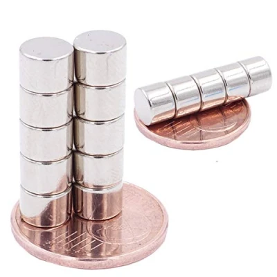 Afbeelding van Brudazon 15 mini schijfmagneten 7 x 5 mm N52 sterkste niveau neodymium magneten ultrasterk Power magneet voor modelbouw, foto, whiteboard, prikbord, koelkast, knutselen magnetische schijf extra sterk