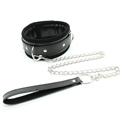 Afbeelding van Collar with Metal Leash and Pedded Interior Black