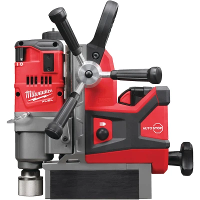 Afbeelding van Milwaukee M18 FMDP 502C FUEL kernboormachine met magneetvoet set (2x 5,0Ah accu) in koffer