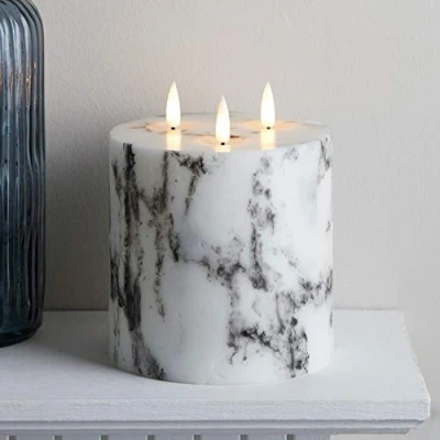 Afbeelding van Lights4fun 3 Wick Marble TruGlow® grote batterij LED vlamloze stompkaars echte wax met afstandsbediening 12 cm