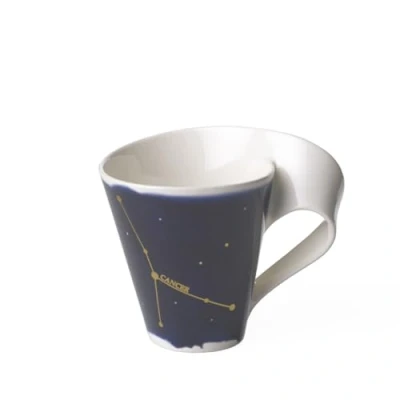Afbeelding van Villeroy en Boch NewWave Stars beker met handvat, mooi gevormde mok kreeftmotief, premium porselein, vaatwasmachinebestendig, wit/blauw, 300 ml, 1 stuk (1 stuk), kleurrijk
