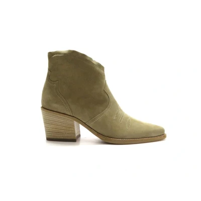 Afbeelding van Paul Green Korte laarzen, Dames, Maat: 38.5, Beige Leer